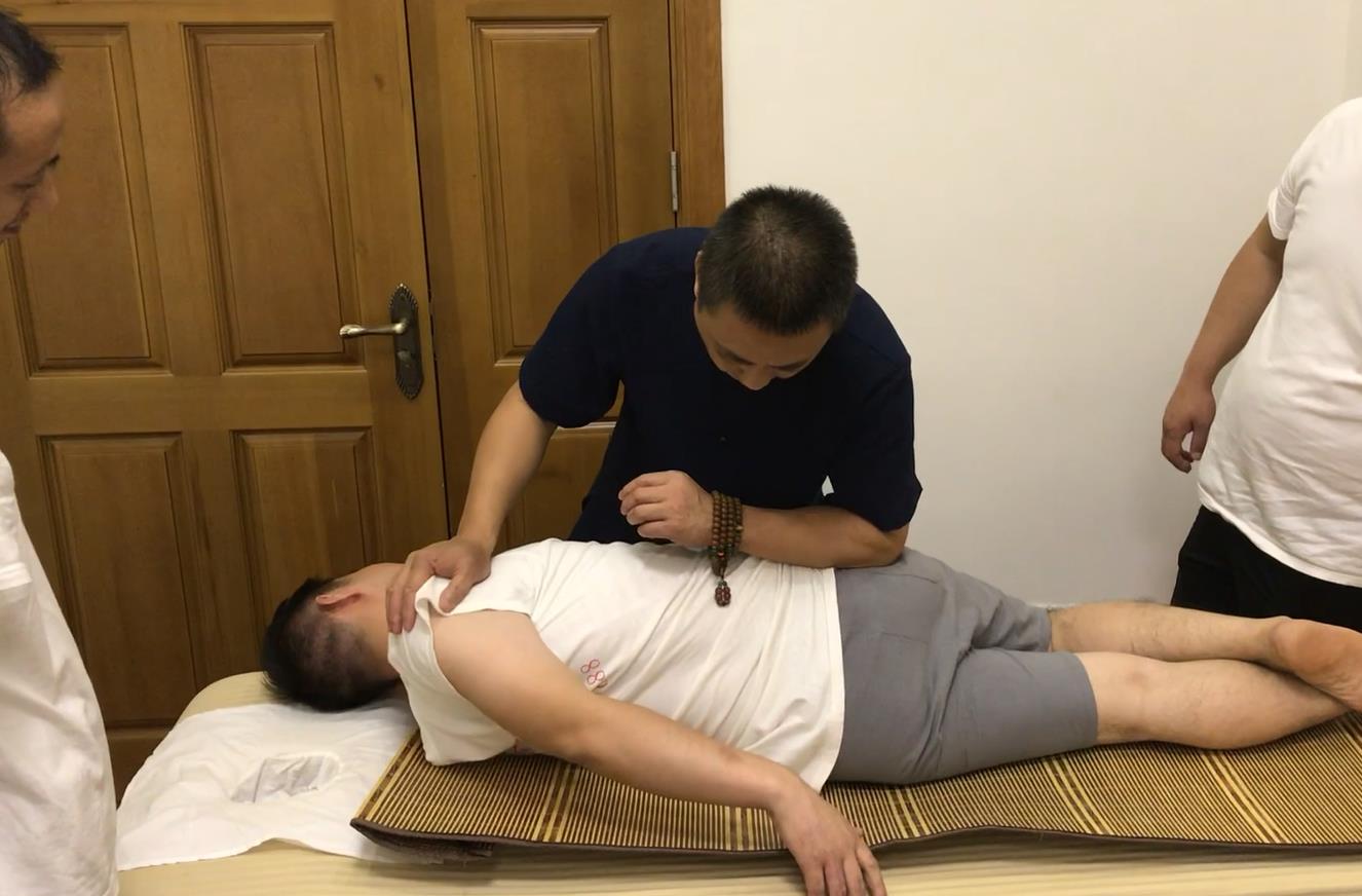 中醫正骨這么火，你知道怎么選擇正骨培訓學校嗎？